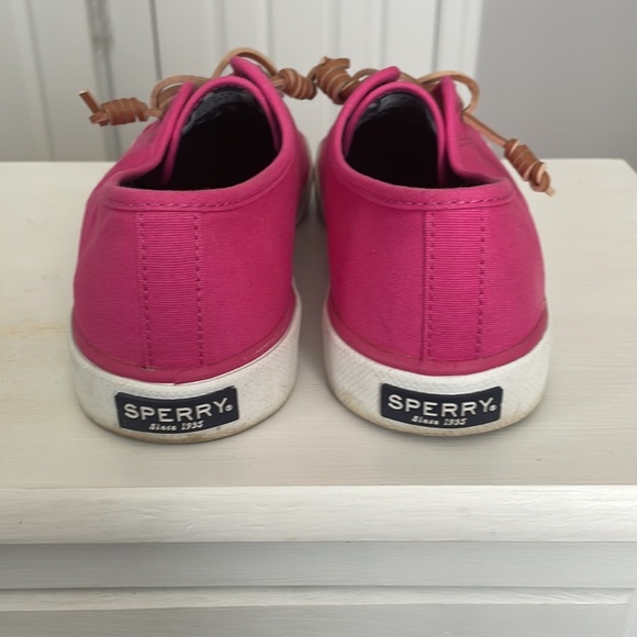 Sperry Top Siders - Size 7 - Picture 6 of 9